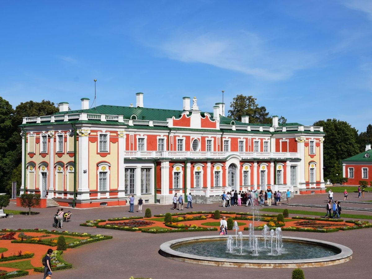 Kadriorg Palace